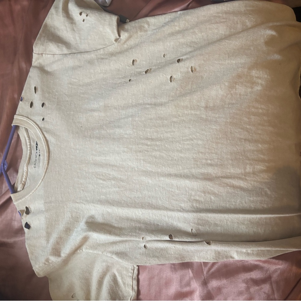 Fashion Nova Cream Short Sleeve Tee Distressed